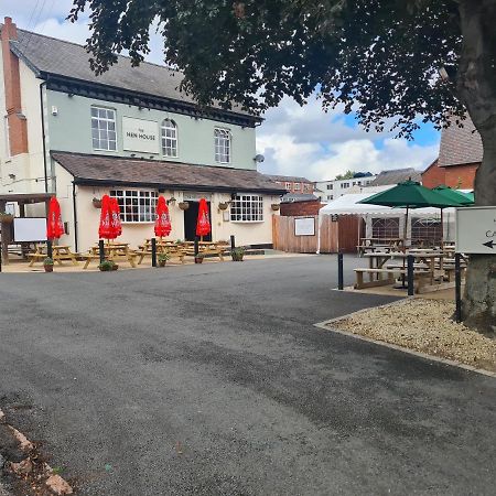 Hen House Hotel Cannock Bagian luar foto